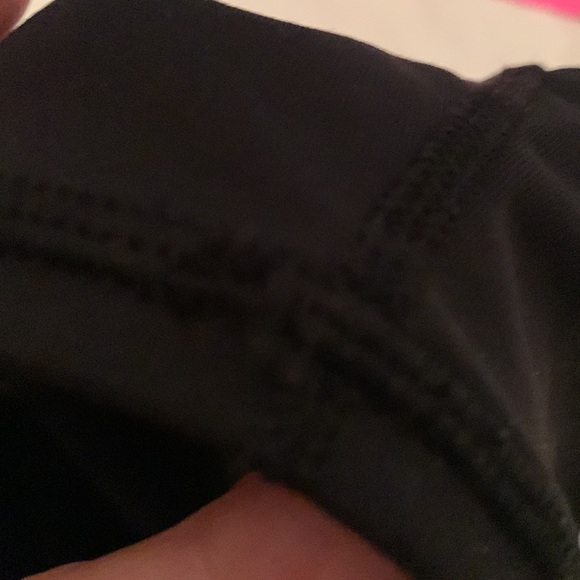 🍋Lululemon Free To Be Bra in Seven Wonders- pink & black - Picture 5 of 6